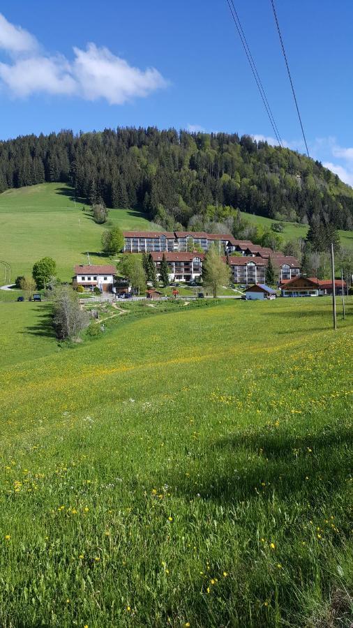 מיסן-וילהאמס Fewo Friado Im Ferienpark Oa - Ohne Zusatzkosten Nach Anreise - Mit Hallenbad, W-Lan, Pkw-Garage, Kurtaxe Mit Allgaeu-Walser-Pass, Bett- Und Handtuch-Waesche Sowie End-Reinigung מראה חיצוני תמונה